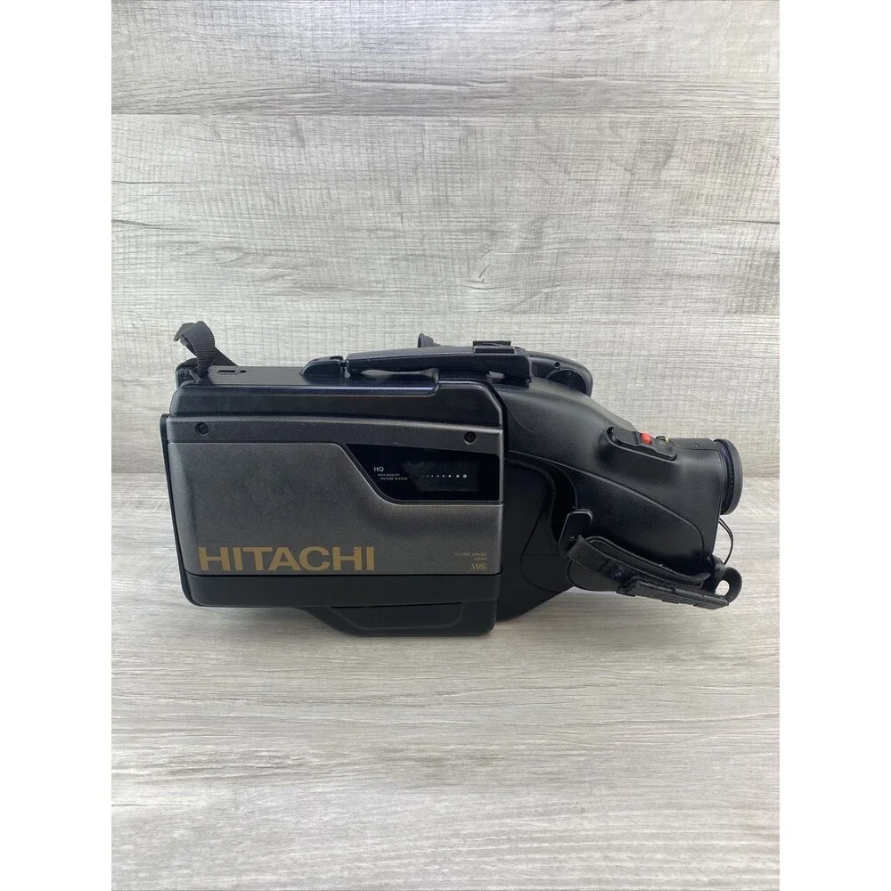 Hitachi VM-2600A Camcorder Video Recorder - UNTESTED